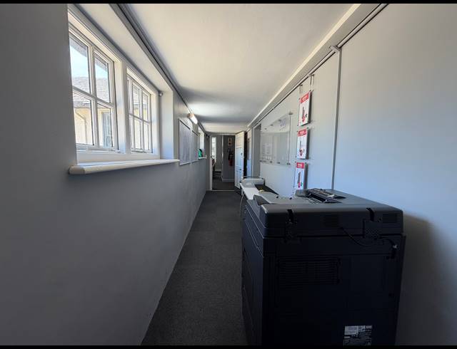 670M² OFFICE TO LET IN PAARDEVLEI